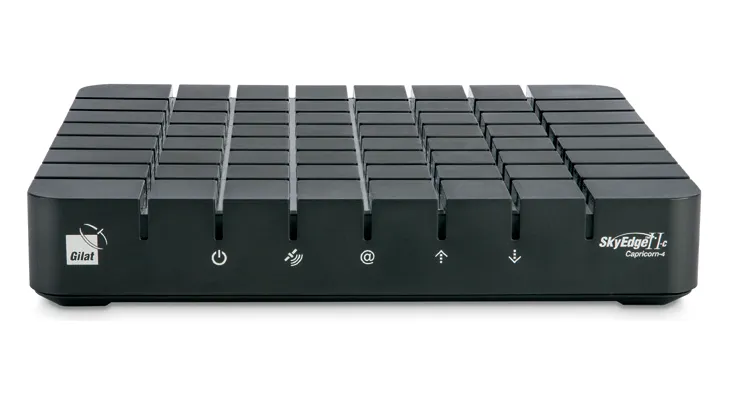 Gilat SkyEdge II-c Capricorn-4 S2X VSAT (DVB-S2X, up to 200 Mbps, 4 x GbE, desktop)