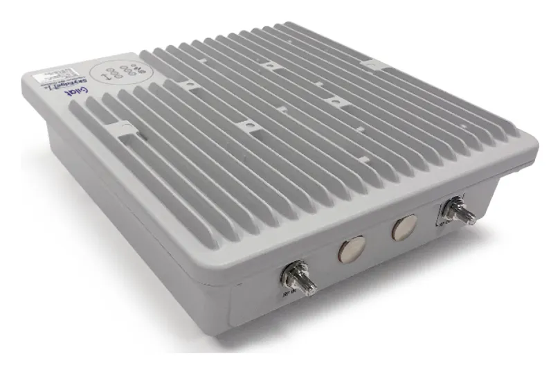 Gilat SkyEdge IV Aquarius Outdoor Multi-Orbit VSAT (500/250 Mbps, IP67, 5 x GbE)