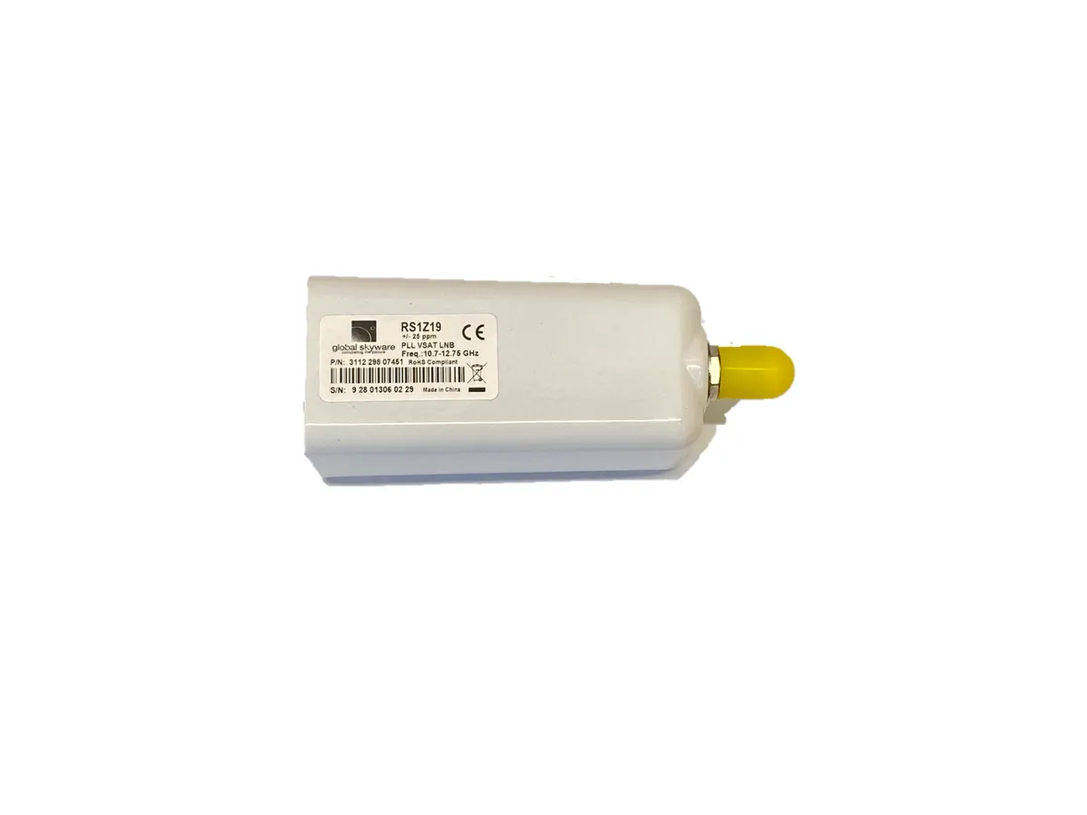 Global Invacom RS1Z19 Ku-band VSAT PLL Low Noise Block (LNB) Downconverter, 10.70-12.75 GHz (F801058-PRO)