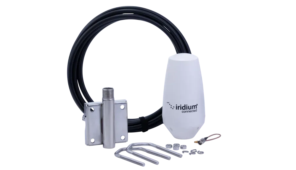 Iridium GO! exec LITE Single Mode Antenna Kit - passive omnidirectional Iridium antenna, LMR-400 cable and mast/rail mount